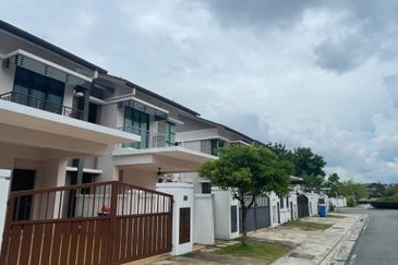 Periwinkle @ Bandar Rimbayu