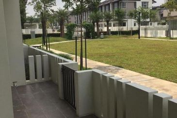 Arahsia Residences, Tropicana Aman