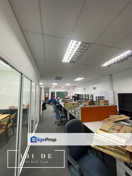 PRICE DROPPED!!! Office unit@ Landmark , Bukit tinggi!! With Partition!!, Selangor, Klang