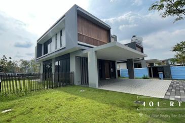 Grandezza @ Eco Sanctuary