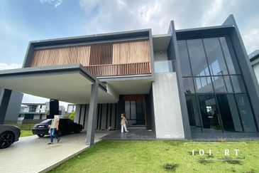 Grandezza @ Eco Sanctuary