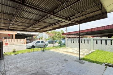 Taman Gembira, Jenjarom