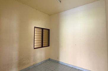 Taman Gembira, Jenjarom