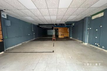 Pusat Komersial Seksyen 7