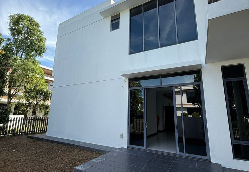 Terraza @ Eco Sanctuary