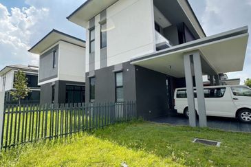 Dremien @ Eco Ardence