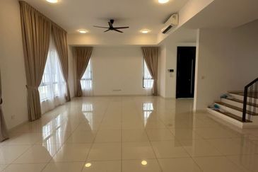 Freesia Residences @ Tropicana Aman