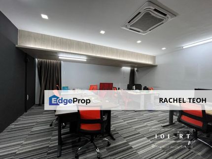 ⁠Facing mainroad!! First Floor Shop Office @ Batu Nilam Bukit Tinggi 2 Klang, Selangor, Klang