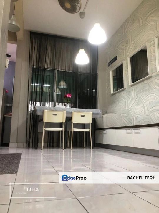 Renovated Extended with Majlis Approval!! Double Storey Terrace @Taman Puchong Utama, Selangor, Puchong