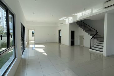 Freesia Residences @ Tropicana Aman