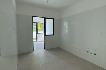 Freesia Residences @ Tropicana Aman