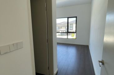 Freesia Residences @ Tropicana Aman