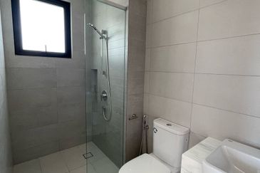 Freesia Residences @ Tropicana Aman