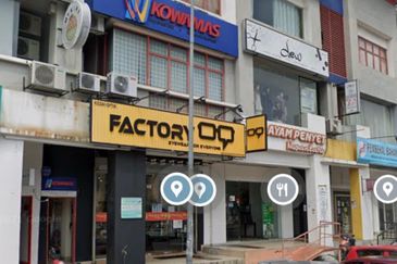 Pusat Komersial Seksyen 7