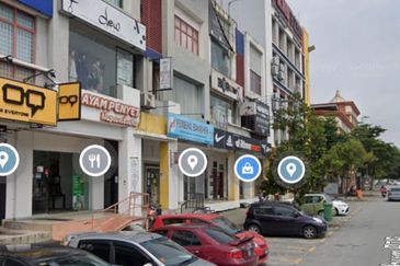 Pusat Komersial Seksyen 7