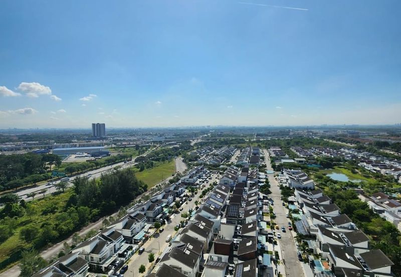 The Tresor @ Gravit 8 *