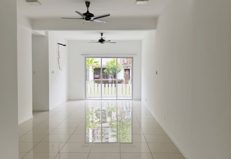 Arahsia Residences, Tropicana Aman