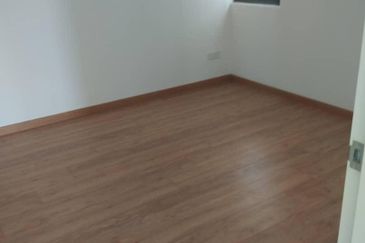 Lake Point Residence