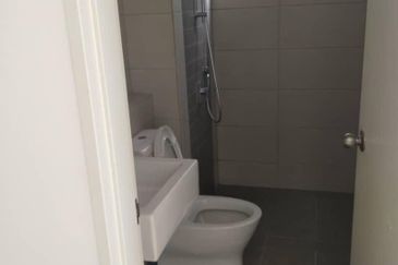 Lake Point Residence