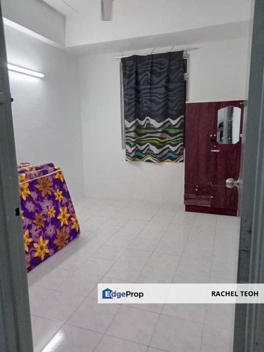 Good for investment (3 Bedroom Unit) Desa Palma Nilai Block B For Sale, Negeri Sembilan, Nilai