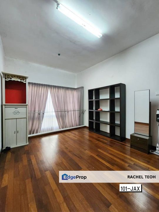 Renovated & Extended!!! Double Storey Semi-D House @ Bandar Parklands Klang For Sale, Selangor, Klang