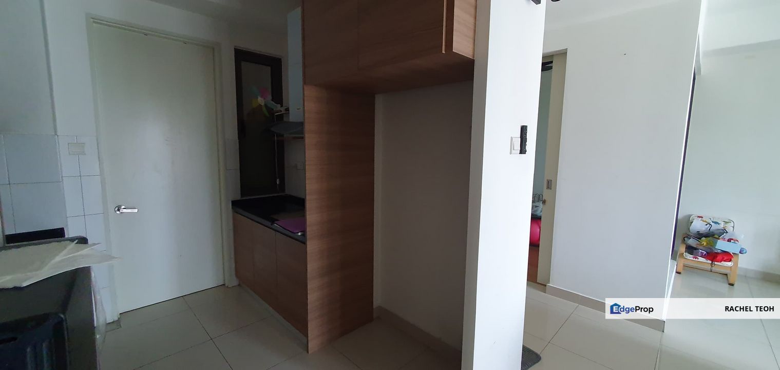 Ready Move In!! 2+1 Bedroom Lakepoint Residence Cyberjaya For Rent, Selangor, Cyberjaya