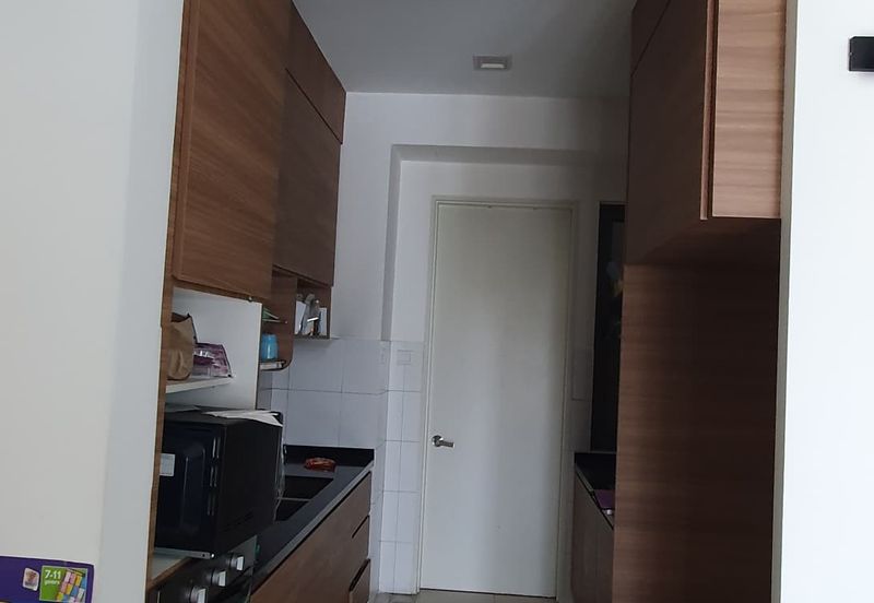 Lake Point Residence