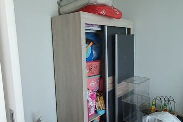 Lake Point Residence