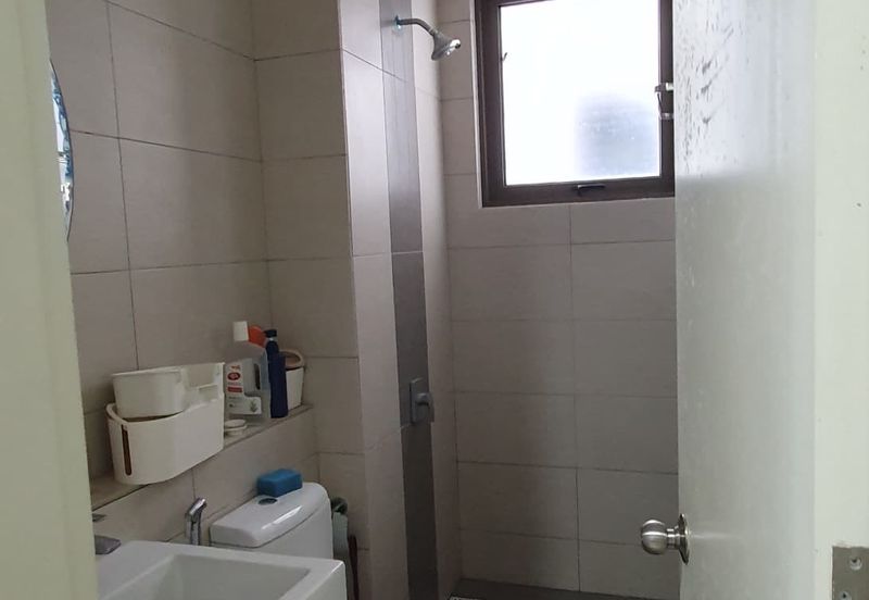 Lake Point Residence