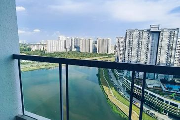 LakeFront Residence Cyberjaya
