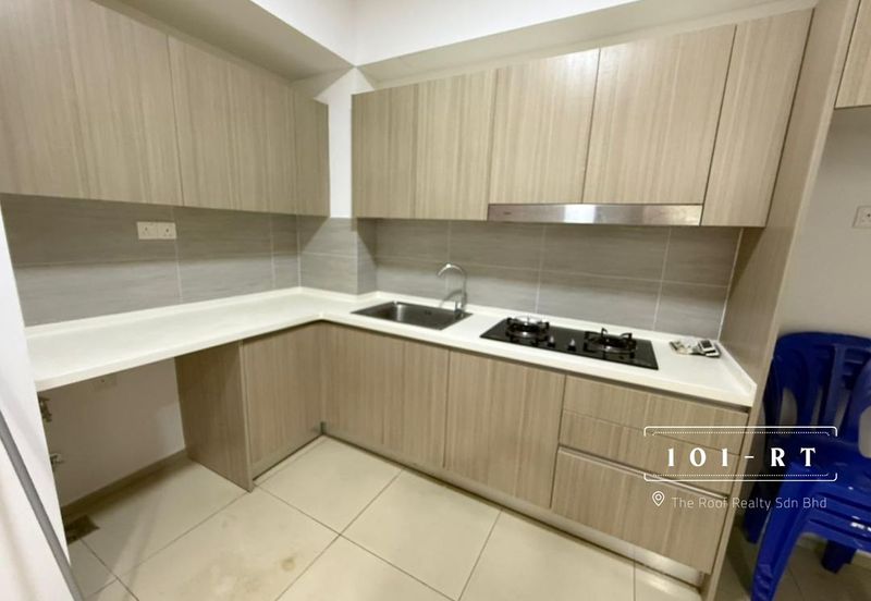 Gravit8 @ Klang South