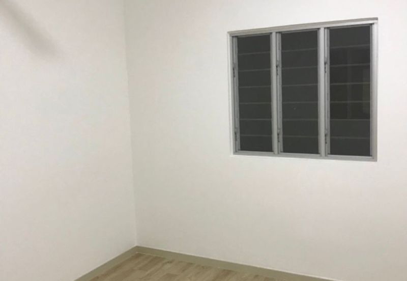 Taman Klang Utama @ Industrial