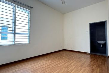 Canary Garden @Bandar Bestari