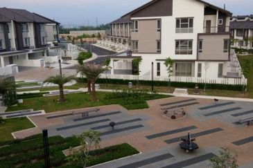 Arahsia Residences, Tropicana Aman