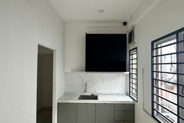 Pusat Komersial Seksyen 7