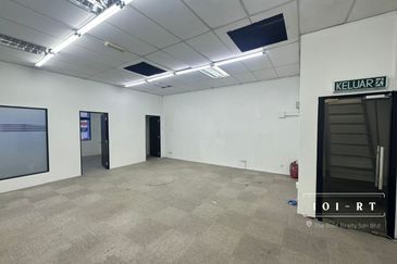 Pusat Komersial Seksyen 7