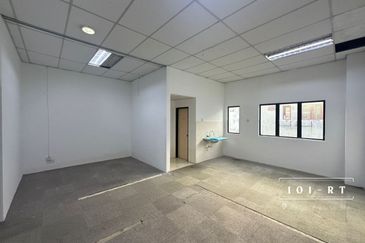 Pusat Komersial Seksyen 7