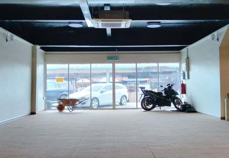 (FULL BLOCK AVAILABLE) Double Storey Shoplot Taman Lembah Keramat Kuala Lumpur For Rent