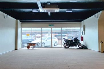 (FULL BLOCK AVAILABLE) Double Storey Shoplot Taman Lembah Keramat Kuala Lumpur For Rent