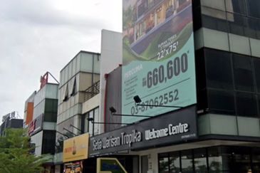 🔥FACING MAINROAD!!! Ground Floor Semi Detached Shop @ KIP Sentral, Kota Warisan, Sepang For Rent