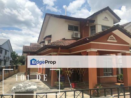 [3,800SQFT]!!! Double Storey Endlot with land@ Seksyen 26 Shah Alam, Selangor, Shah Alam