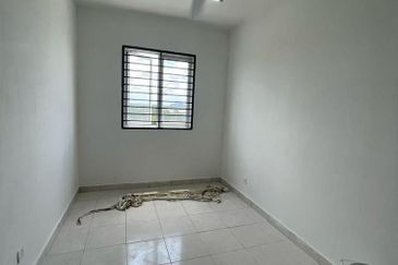 Asteria Apartment @ Bandar ParkLand