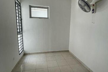 Asteria Apartment @ Bandar ParkLand