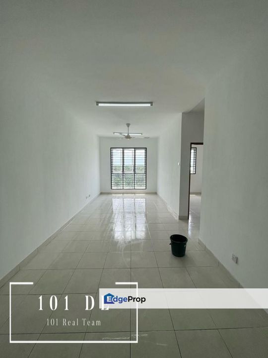  Below Market!!  Newly Touchup 3 Room Unit@ Asteria Apartment, Bandar parkland klang , Selangor, Klang