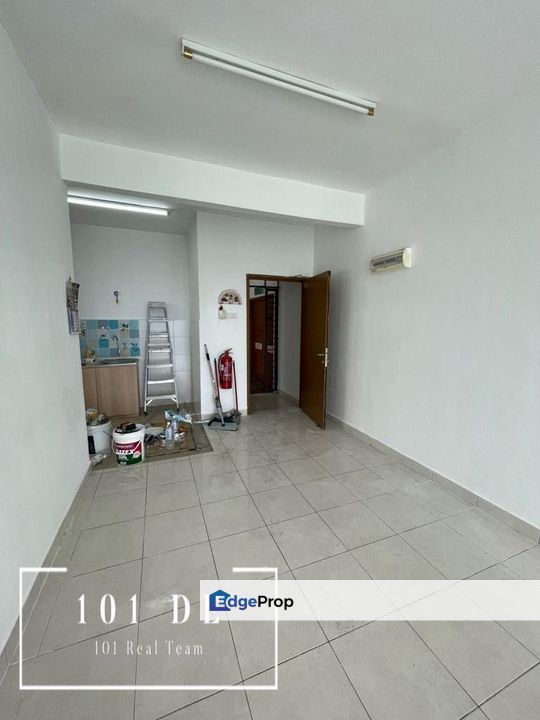  Below Market!!  Newly Touchup 3 Room Unit@ Asteria Apartment, Bandar parkland klang , Selangor, Klang