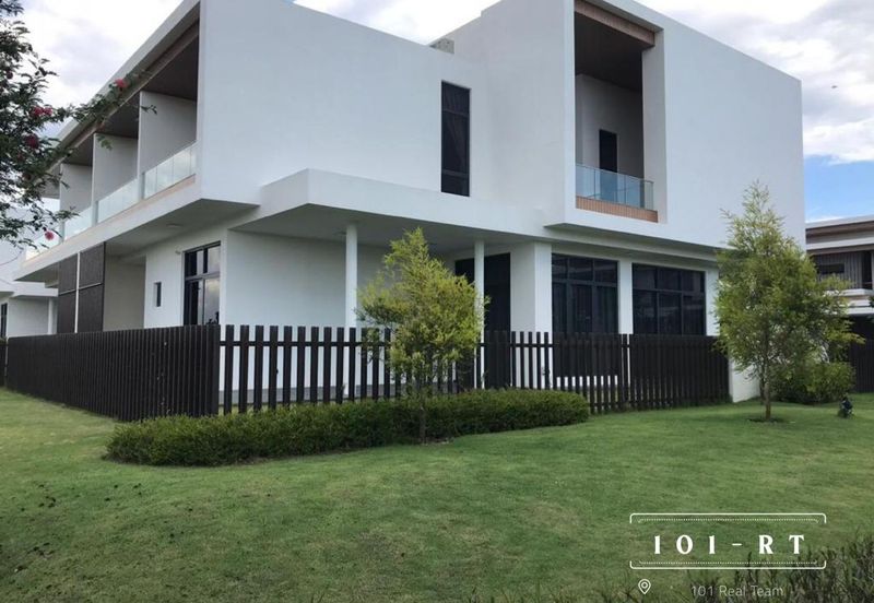 Monterey Residences @ Eco Sanctuary