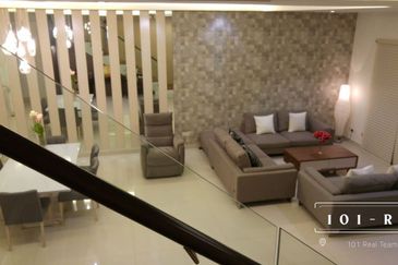 Duta Villa, Setia Alam