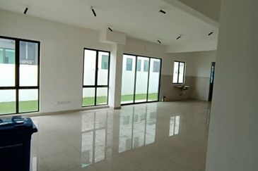 Jalan Setia Utama U13/38G