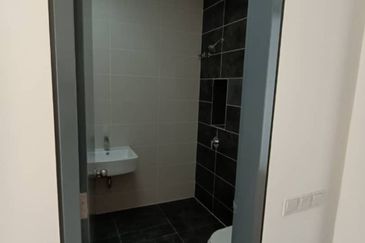 Jalan Setia Utama U13/38G