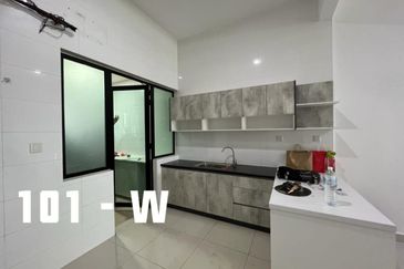 Duta Villa, Setia Alam